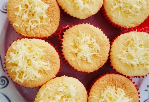 Mamon Filipino Chiffon Cupcakes Real Recipes From Mums