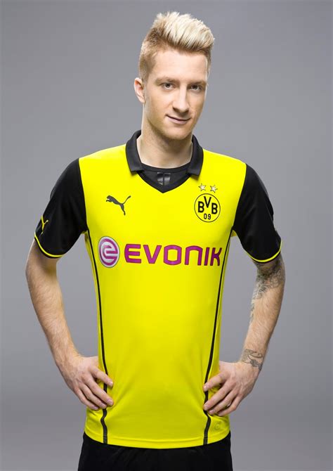 Jun 23, 2021 · manchester united are closing in on borussia dortmund's jadon sancho, submitting an improved bid of €85m + add ons according to simon stone of the bbc. Borussia Dortmund 13-14 (2013-14) Champions League Kit ...
