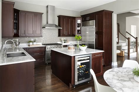 Kitchen cabinets, backsplashes, remodeling, islands and storage using the mahogany tone (or darker tones) for the cabinet finish. 45 Dream Kitchen Remodel Pictures - Home Dreamy