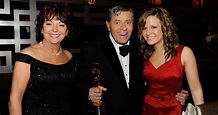Jerry Lewis' Wife, SanDee Pitnick: Wiki, Age, Children, & 4 Facts to Know