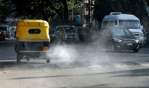 2016 Saw Highest Pollution Levels In Delhi Yet Delhiites Bought 9 Lakh