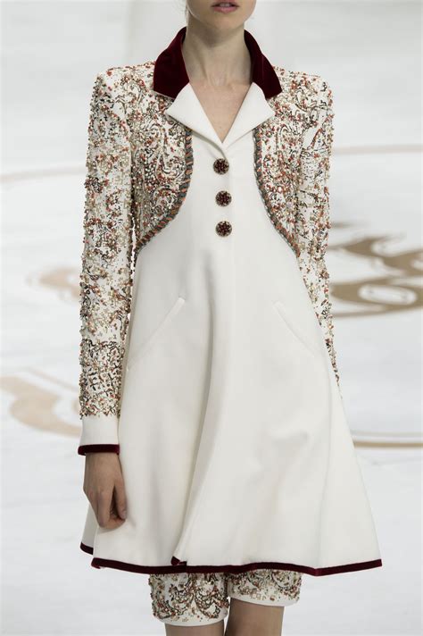 Chanel Fall 2014 Runway Pictures Livingly