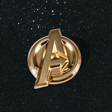 Royal Selangor Marveell Collection Pewter Avengers Gilt Insignia Lapel