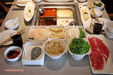 And there's no player more famous in the hotpot game than hai di lao. Ken Hunts Food: Hai Di Lao Steamboat 海底捞火锅 @ Gurney ...