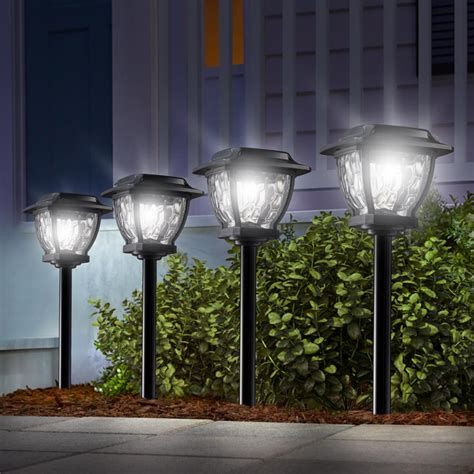 The Best Solar Walkway Lights Hammacher Schlemmer