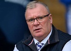 Manager Steve Evans takes his in-form Gillingham to former club ...