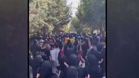 Iran Turns To Public Executions In Bid To Crush Anti Government Protests