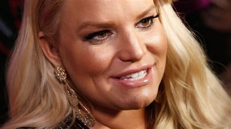 Jessica Simpson Flaunts 100 Pound Weight Loss