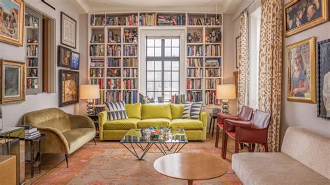 A Historic New York Penthouse Comes Alive With A Mix And Match Art