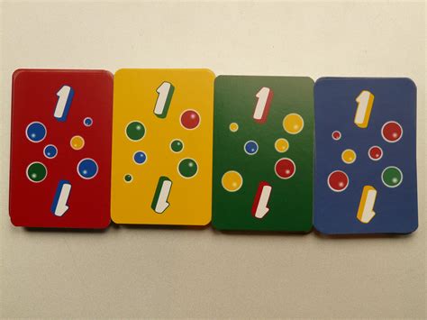 무료 이미지 번호 녹색 빨간 푸른 화려한 노랑 보드 게임 생성물 세례반 카드 하나 계략 실내 게임 및