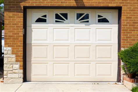 How To Choose A Hurricane Resistant Garage Door Ocean Impact