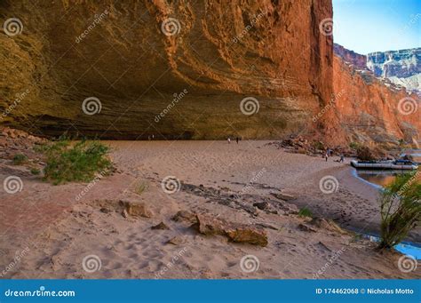 Redwall Cavern Grand Canyon Stock Photo Image Of Desert Carved