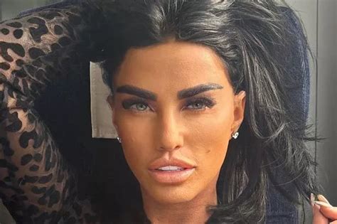 Katie Price Denies Being Drunk And High In Live Video With Daughter Princess Mirror Online