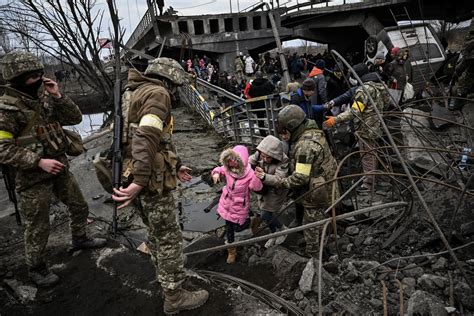Guerre En Ukraine Négociations Sur Les Couloirs Humanitaires 13 Morts