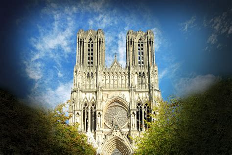 Explore Reims Cathedral A Historic Monument French Moments