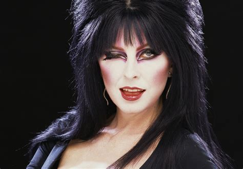 Elvira Mistress Of The Dark B Movies S S Film Cassandra Peterson Dark Makeup Looks