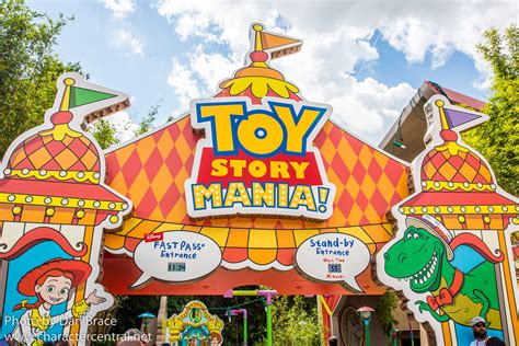 Toy Story Mania At Disney Character Central