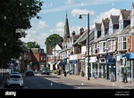 High Street, Weybridge, Surrey, Angleterre, Royaume-Uni Photo Stock - Alamy