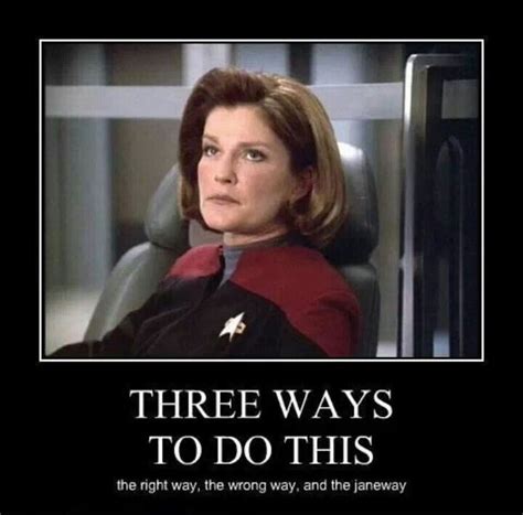 Aye Voyager Star Trek Funny Star Trek Captain Janeway