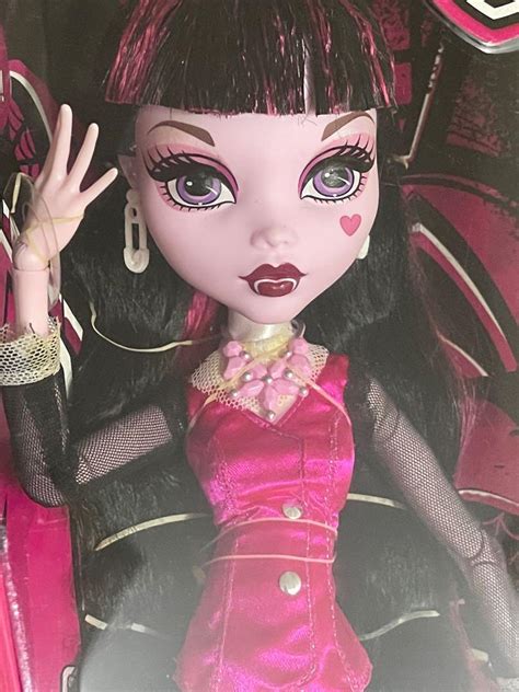 Monster High 2014 Nrfb Frightfully Tall Ghouls 17 Inch Doll Clawdeen