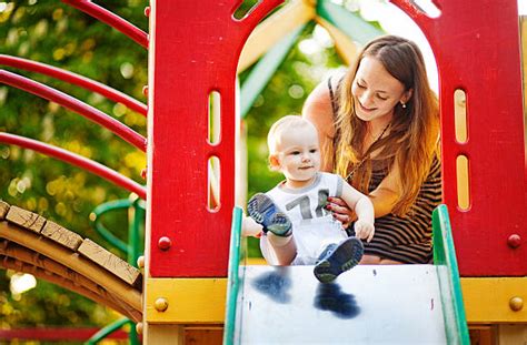 14700 Moms And Kids Playground Stock Photos Pictures And Royalty Free