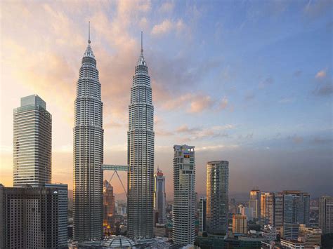 Petronas Twin Towers Kuala Lumpur Get The Detail Of Petronas Twin