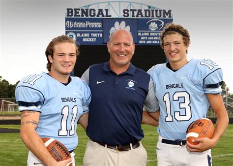 Fourth Down For Blaine Twin Seniors And Their Dad As Coach