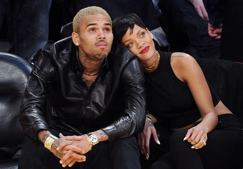Un Duo Inédit De Rihanna Et Chris Brown Diffusé Sur Internet Elle