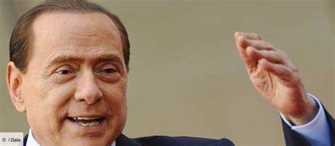 Los ingresos hospitalarios de berlusconi han obligado a aplazar las audiencias del proceso que juzga si presionó a testigos para que no le. Silvio Berlusconi veut quitter son « pays de m… » - Gala