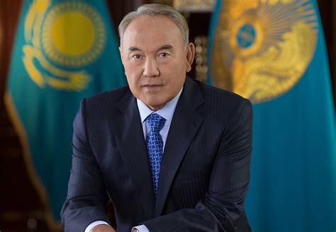 Nursultan Nazarbayev gives advice to youth