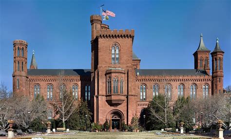 Top 10 Astonishing Facts About The Smithsonian National Museum Of