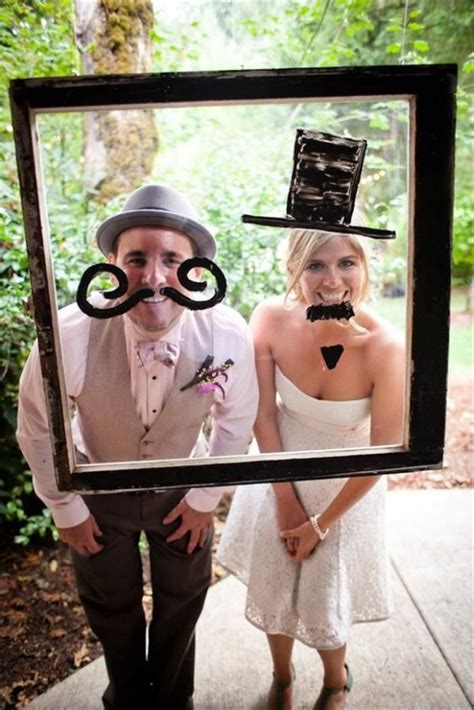 Photo Booths Ideas For A Fun Beach Wedding Beach Wedding Tips