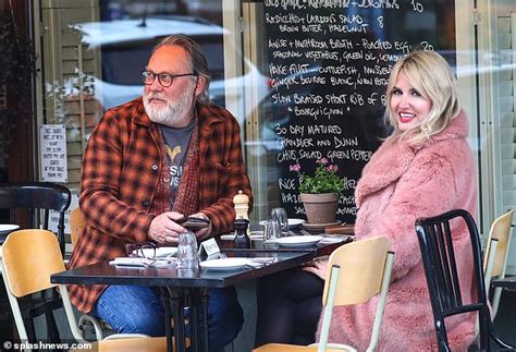 Vic Reeves 62enjoys Al Fresco Lunch With His Glamorous Wife Nancy