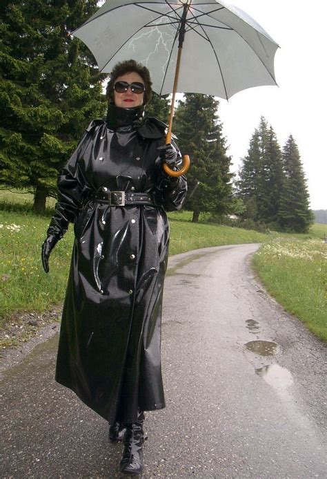 Pin By Viridian On Black Rainwear Fashion Raincoat Fashion Rain Jacket Women