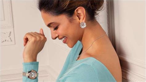 Deepika Padkuone Shows Off Her Happy Dance Moves In New Video Watch