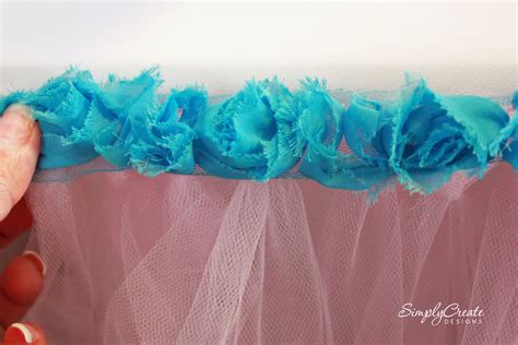 He makes several diamond patterns using the 16 initial pleats, and this could take you very long if you've never made a skirting before. How to Make a Tulle Table Skirt | Catch My Party