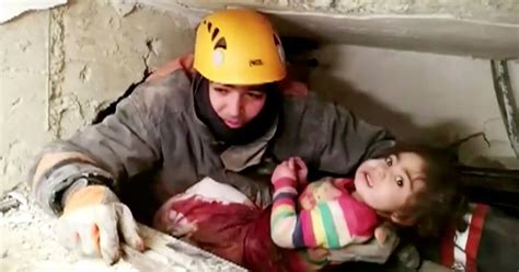 Girl 5 Pulled From Rubble Of Collapsed Building 24 Hours After Turkey
