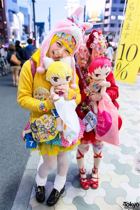 Colorful Japanese Decoras Creamy Sauce And Mepura Tokyo Fashion