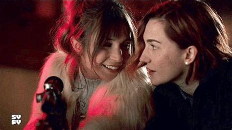 Pin By Cata Navarrete On Wynonna Earp Waverly And Nicole Cute