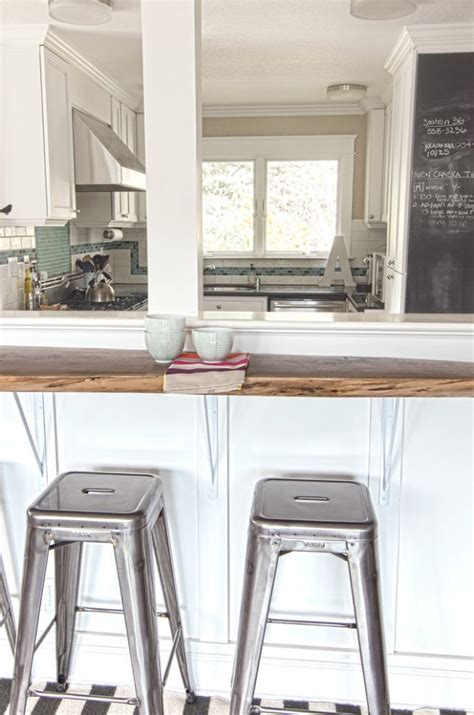 How To Decorate A Kitchen Counter Bar - 20 Kitchen Bar Counter Ideas for Function and Decor