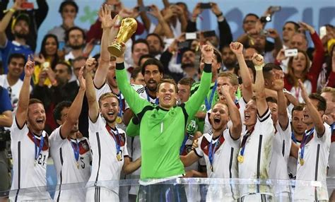 Im jahr 1930 die erste weltmeisterschaft der herren aber erst 1991 die erste der. Champions 2014 | Weltmeister 2014, Weltmeisterschaft ...