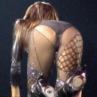 See And Save As Who Wants To Fuck Ariana Grande Ass All Day Porn Pict