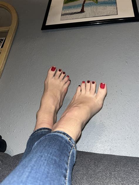 spread toes and sweet soles r verifiedfeet