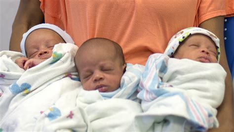 47 Year Old Mom And Surprise Triplets Head Home From Miami Hospital