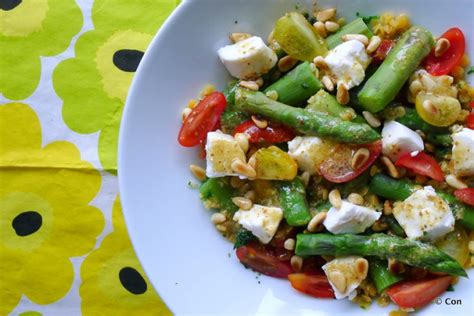 Linzensalade Met Groene Asperges En Geitenkaas Con Serveert