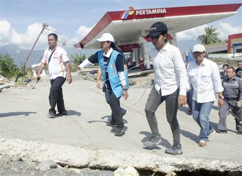 Kunjungi Lokasi Gempa Sigi ANTARA Foto