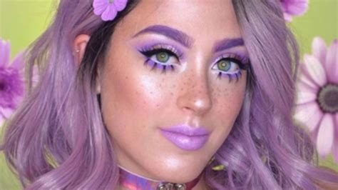 9 Oh So Pretty Lavender Makeup Looks To Recreate Fashionisers©