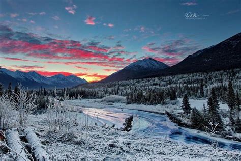 Pin By Arlene Lyddon On Alaska Winter Scenes Fire And Ice Beautiful