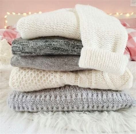 comfy sweaters knitted sweaters eat your heart out cozy fashion fall looks sweater weather