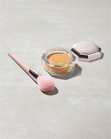 Powder Puff Setting Brush Fenty Beauty Fenty Beauty Fenty Skin